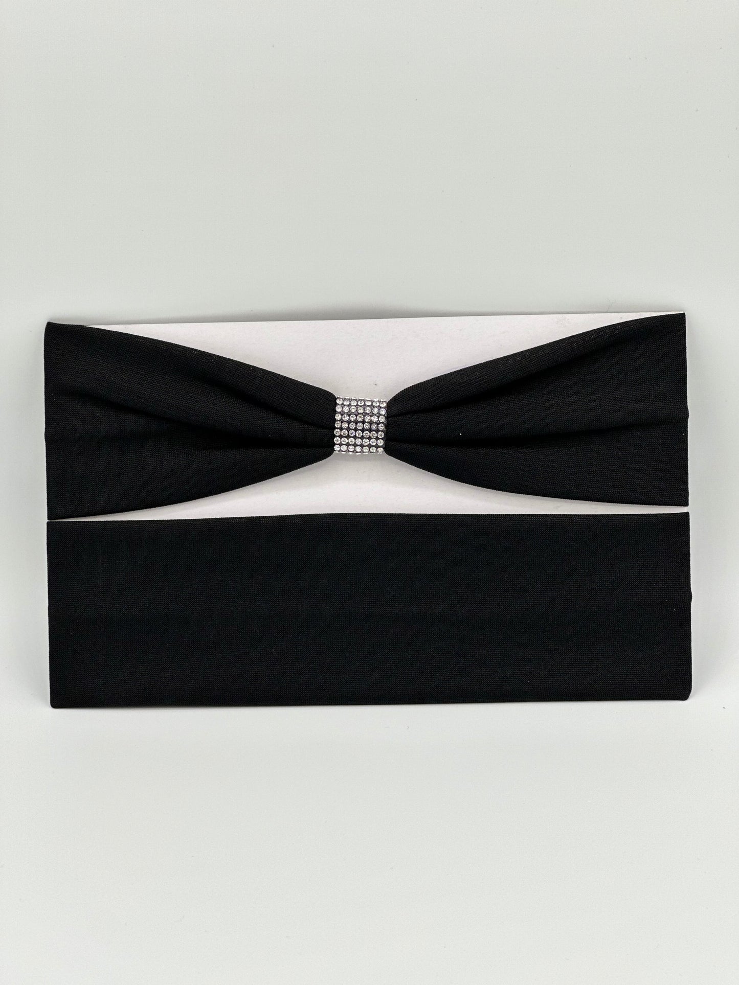 Headbands pack of 2. (1 bow 1 plain)