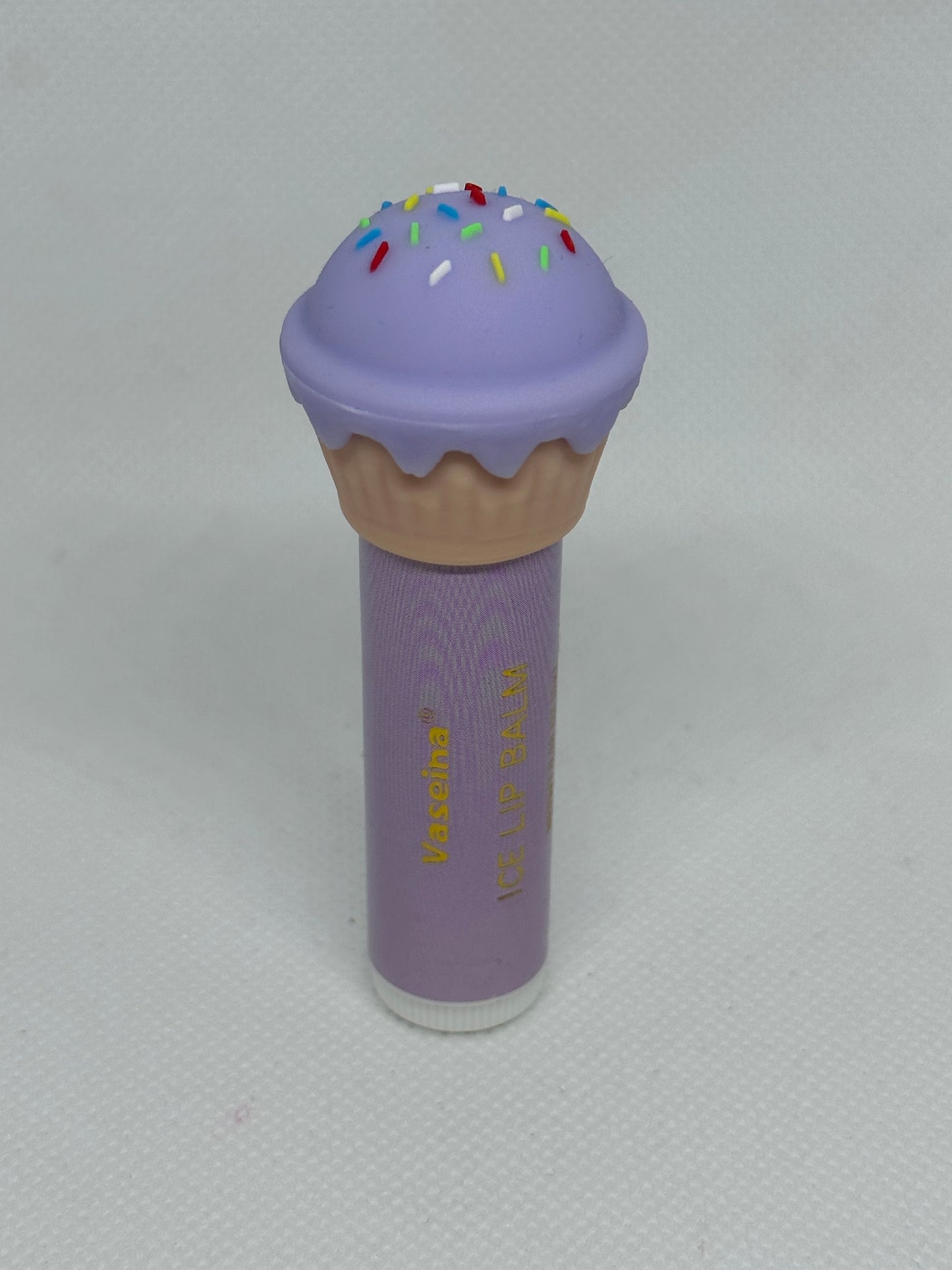 Lip balm (Vaseina)