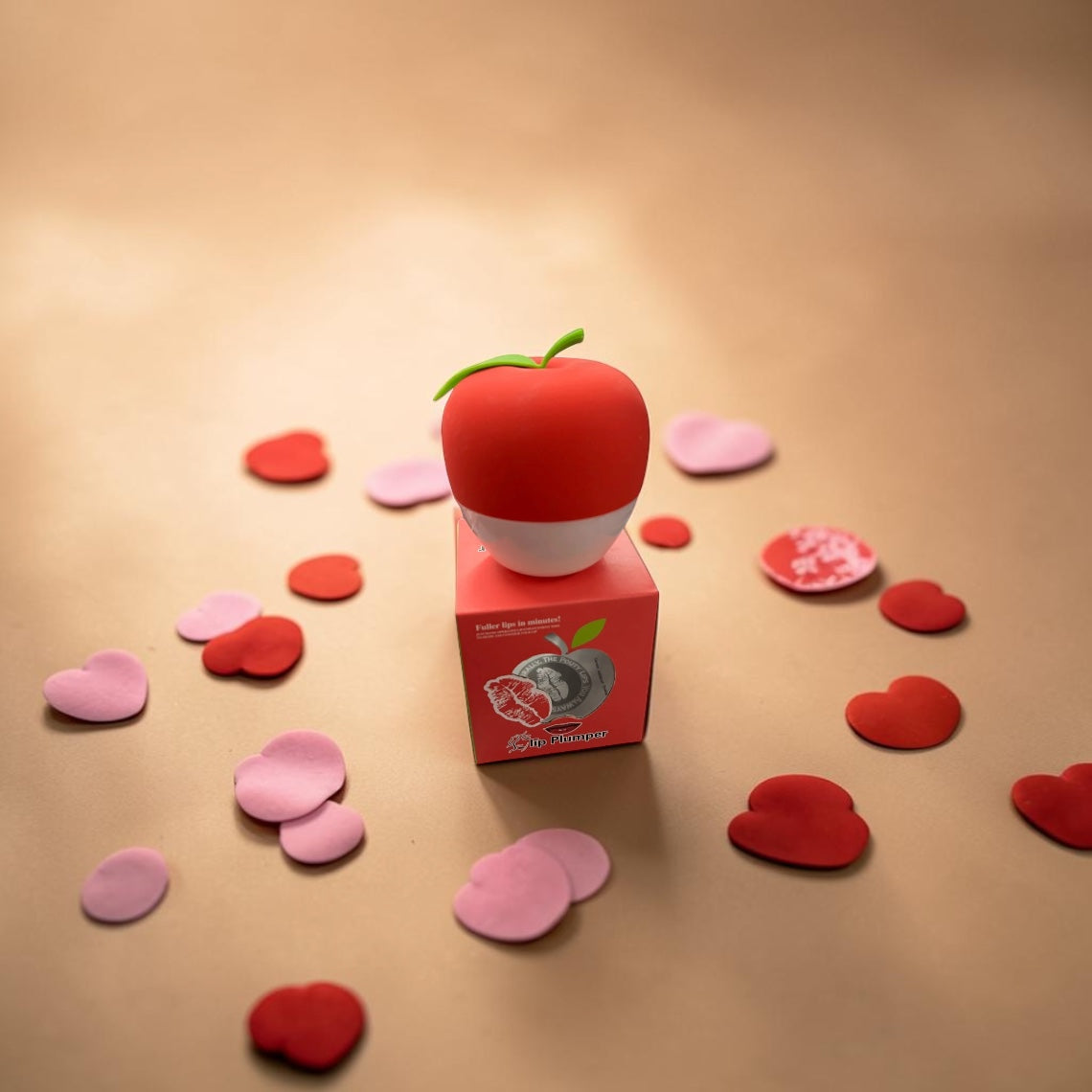 Apple lip plumper