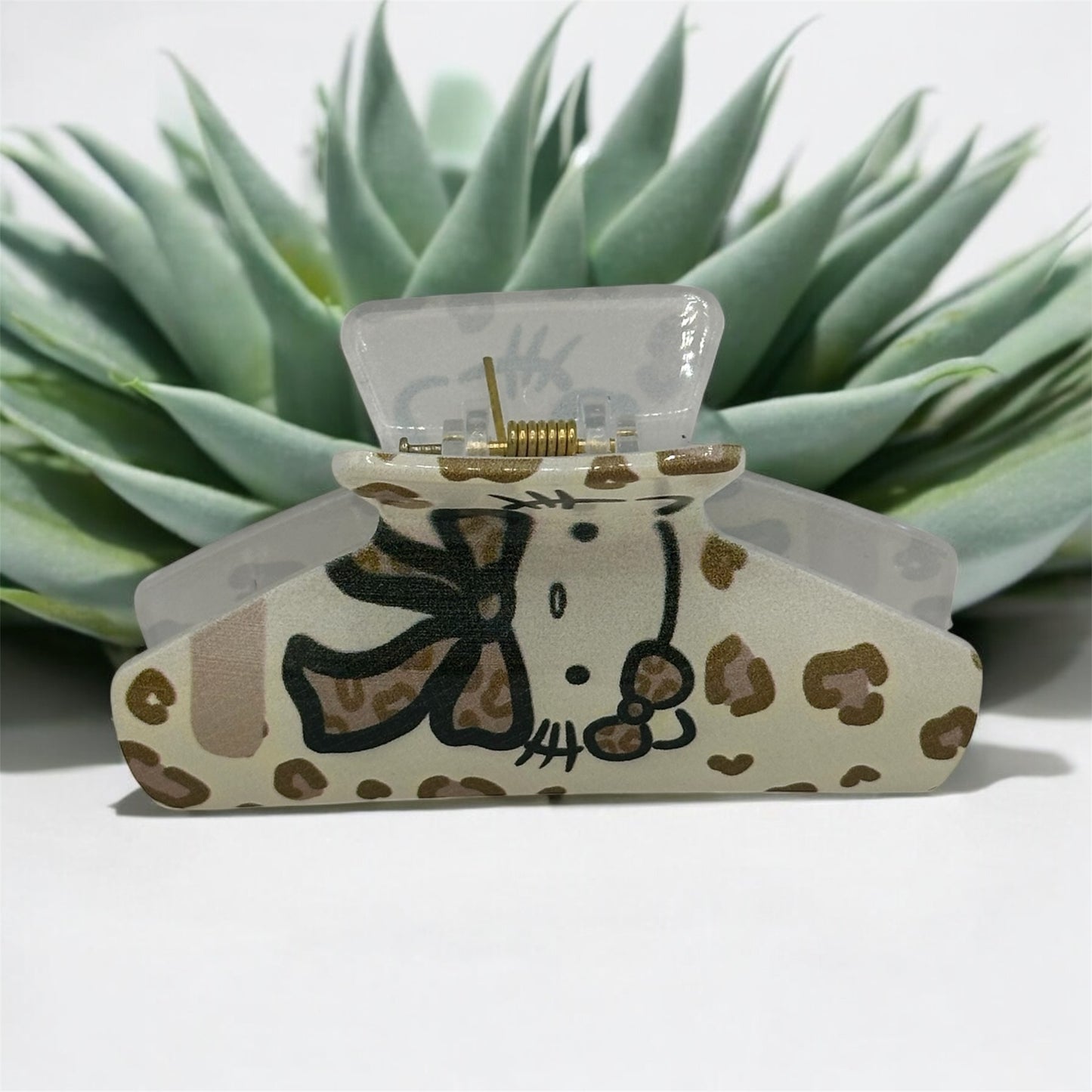 Hello Kitty hair claw clip