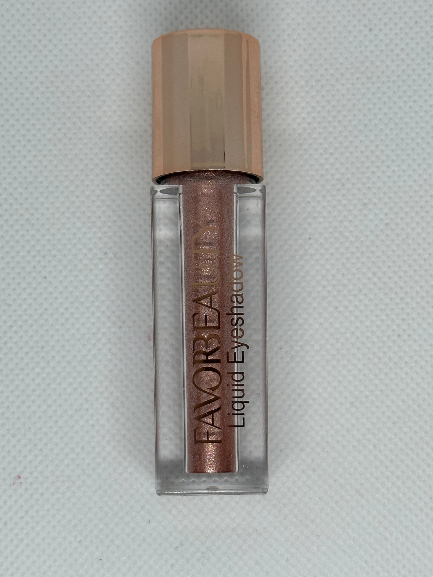 Liquid eyeshadow