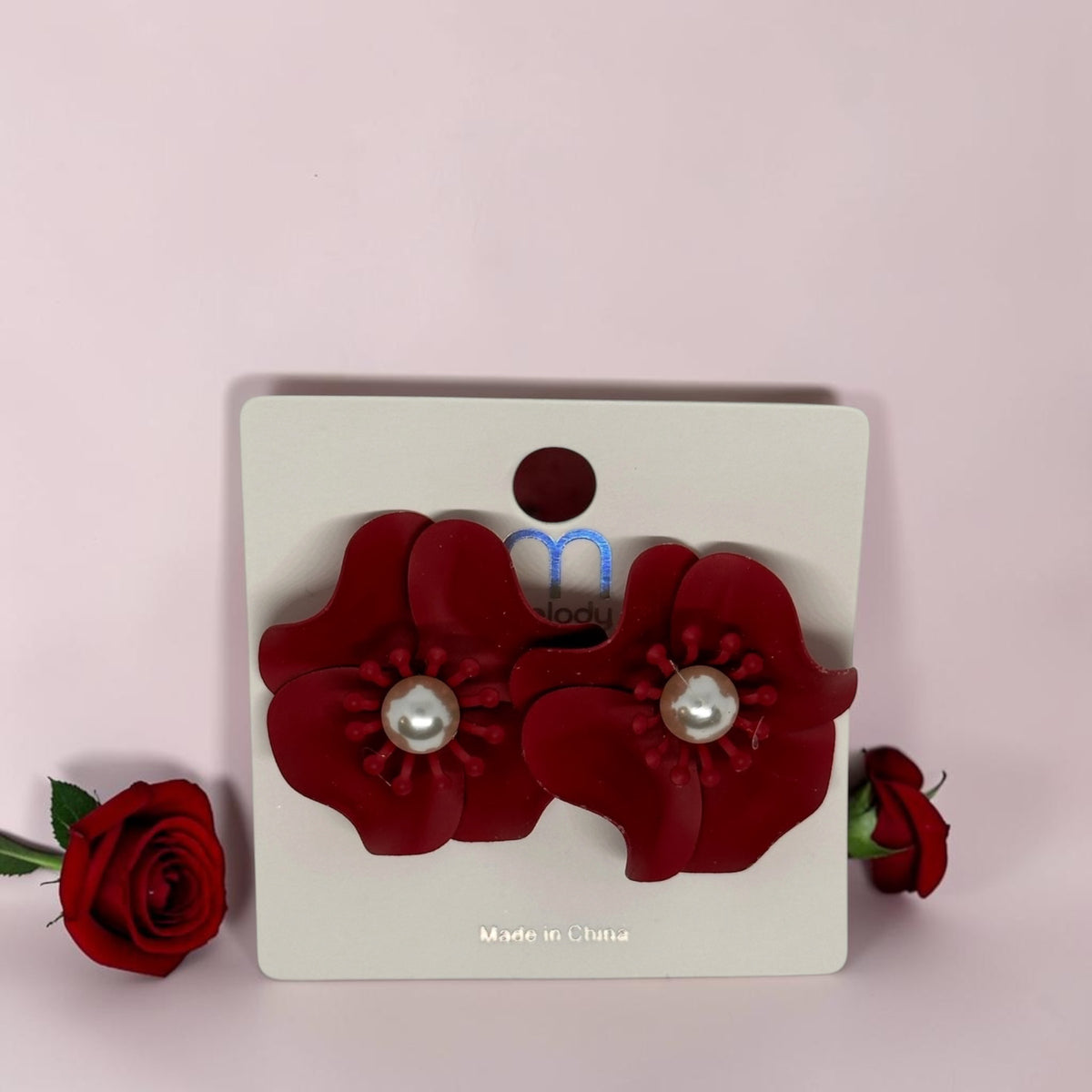 Flower studs earrings