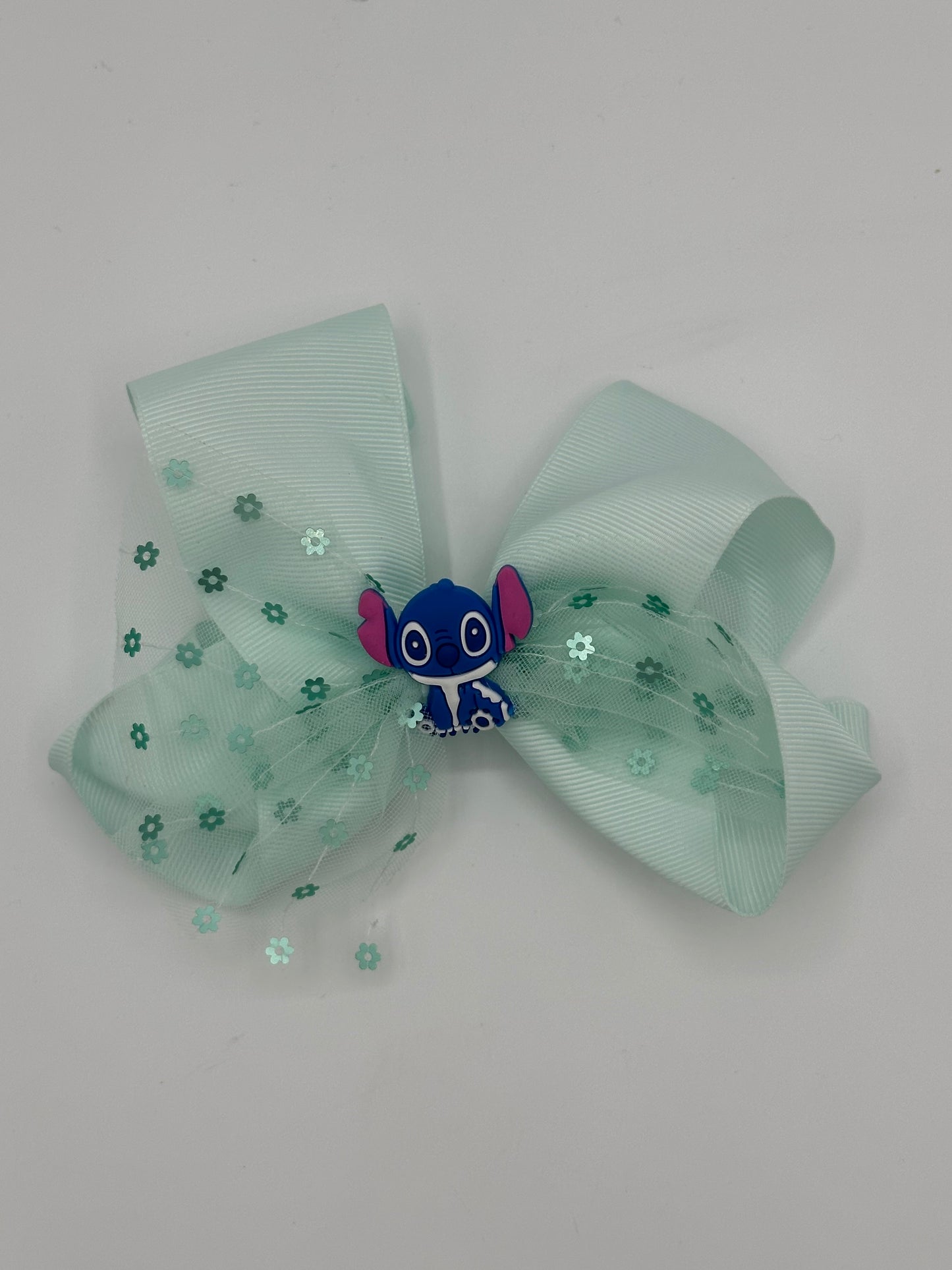 Girls bow stitch