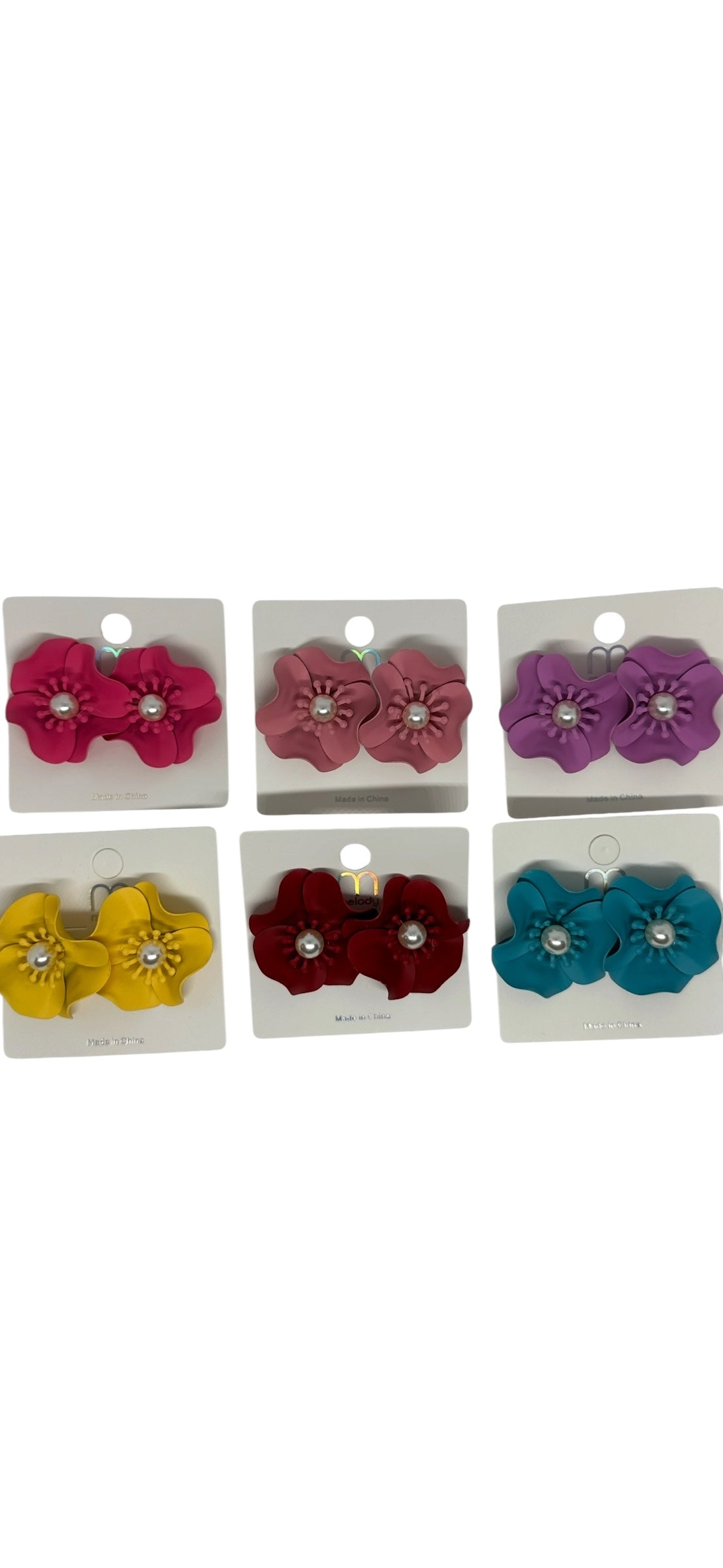 Flower studs earrings