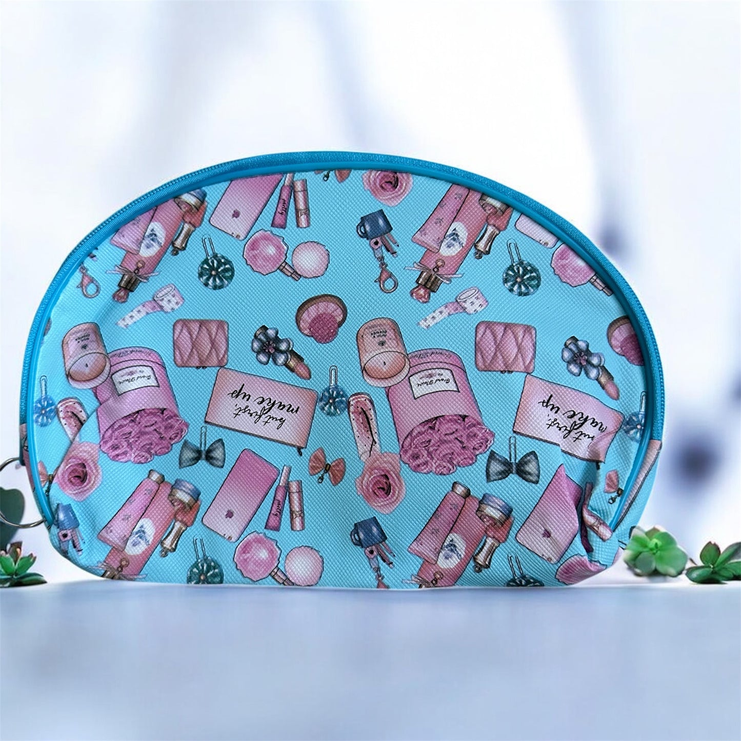 Small cosmetics bag
