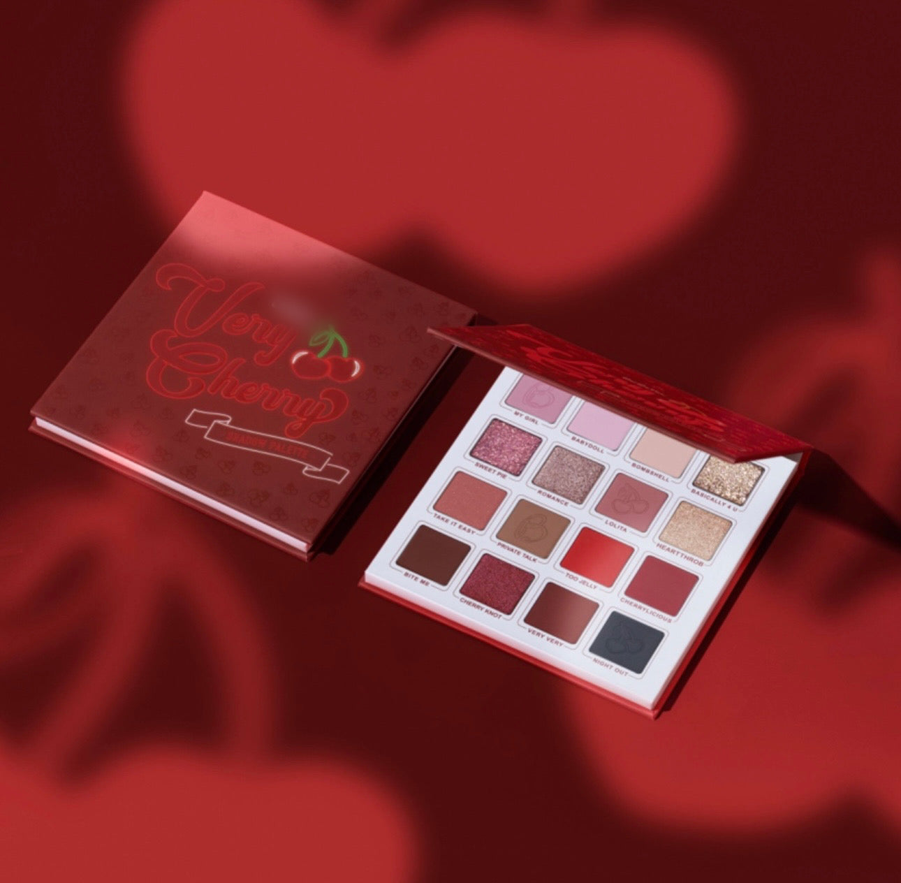 Very Cherry eyeshadow palette